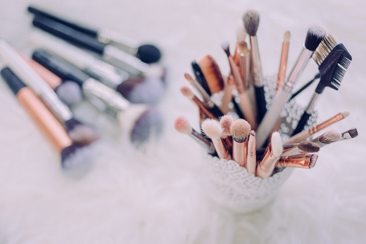 cleaning your makeup tools