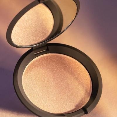 BECCA Cosmetics Shimmering Skin Perfector Pressed Highlighter