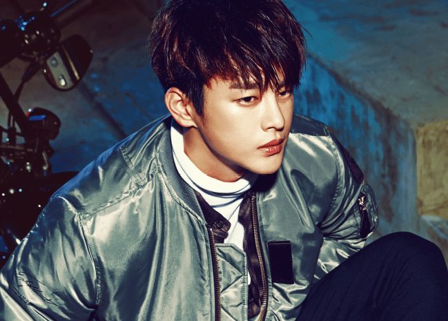 seo-in-guk-ceci-magazine-october-2015-photoshoot-fashion korean male celebs