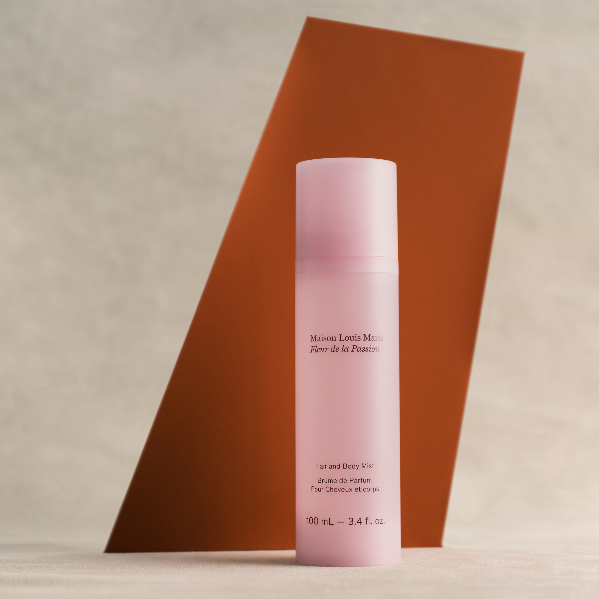 https://d3vlxf0ngetfml.cloudfront.net/compressed/blog-media/original_images/250305_MML_13_BodyMists_FleurdelaPassionProductShot_0099-AS_1x1.jpg