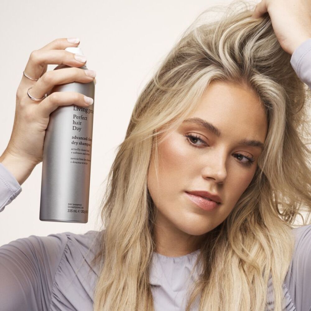 https://d3vlxf0ngetfml.cloudfront.net/compressed/blog-media/original_images/5665a1ef_Perfect_hair_Day_Advanced_Clean_Dry_Shampoo_02.jpg