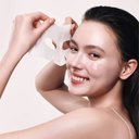 https://d3vlxf0ngetfml.cloudfront.net/compressed/blog-media/original_images/Biodance-Bio-Collagen-Real-Deep-Spicule-2-in-1-Mask03_w128.jpg