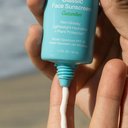 https://d3vlxf0ngetfml.cloudfront.net/compressed/blog-media/original_images/Classic-Face-Lotion-SPF-30-cucumber-03_w128.jpg