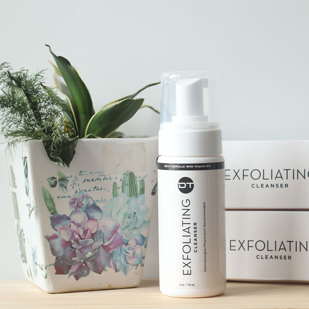 https://d3vlxf0ngetfml.cloudfront.net/compressed/blog-media/original_images/DT-EXFOLIATE-CLEANSER-03.jpg