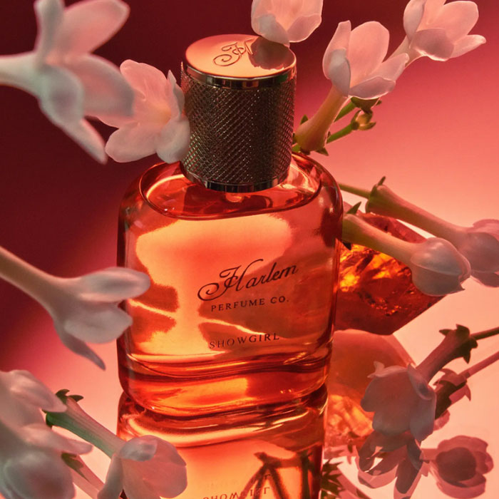 https://d3vlxf0ngetfml.cloudfront.net/compressed/blog-media/original_images/Harlem-perfume---showgir-04l.jpg