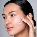 https://d3vlxf0ngetfml.cloudfront.net/compressed/blog-media/original_images/Harmonize-Microbiome-Boosting-Moisturizer-04_w128.jpg