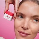 https://d3vlxf0ngetfml.cloudfront.net/compressed/blog-media/original_images/Lift--Firm---Smoothing--Firming-Eye-Cream-03_w128.jpg