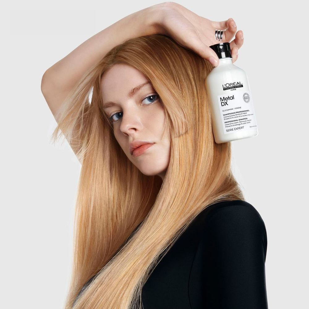 https://d3vlxf0ngetfml.cloudfront.net/compressed/blog-media/original_images/Metal-Detox-Sulfate-Free-Shampoo-02.jpg