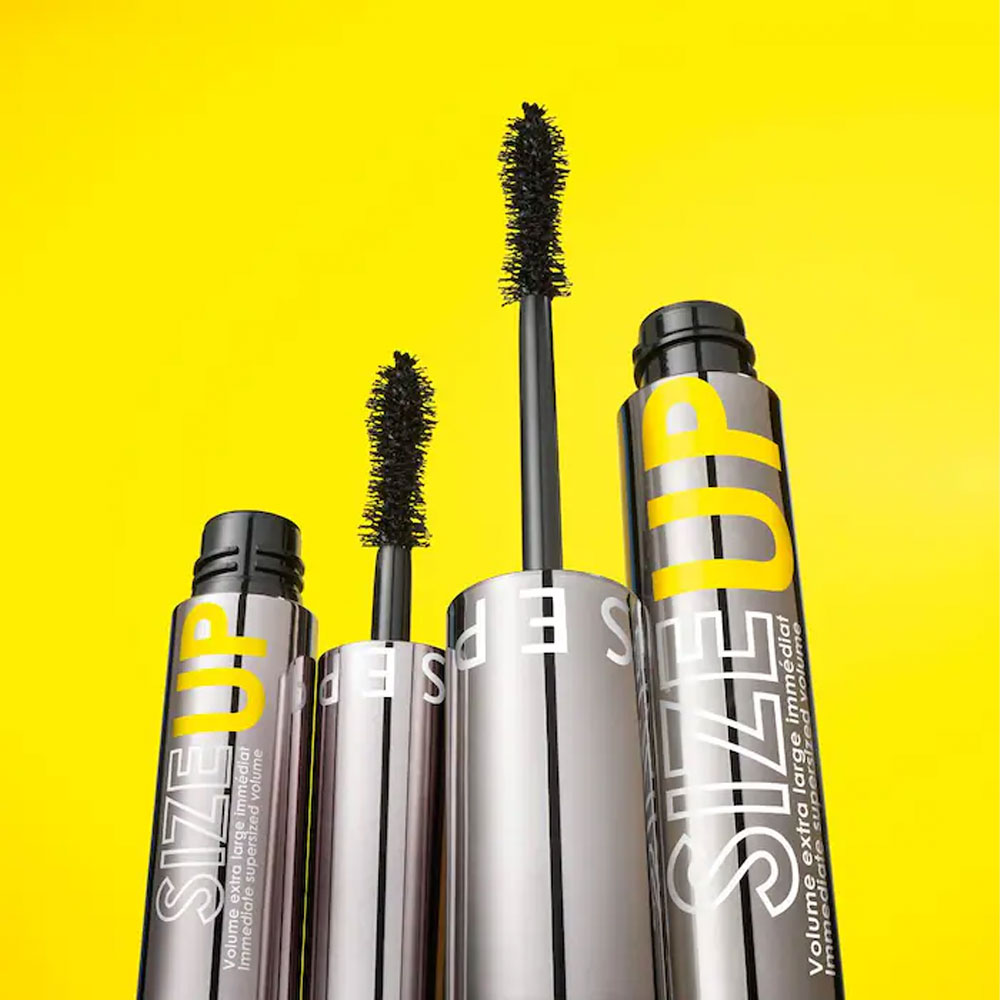 https://d3vlxf0ngetfml.cloudfront.net/compressed/blog-media/original_images/Size-Up-Volumizing-Mascara-02.jpg