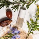 https://d3vlxf0ngetfml.cloudfront.net/compressed/blog-media/original_images/SkinEarth--High-Performance-lip-filler-2_w128.jpg