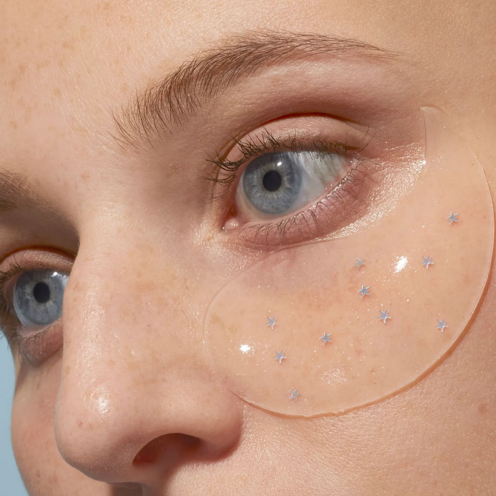 https://d3vlxf0ngetfml.cloudfront.net/compressed/blog-media/original_images/Winky-Lux-Wakey-Wakey-Hydrogel-Eye-Patches-03.jpg
