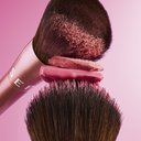 https://d3vlxf0ngetfml.cloudfront.net/compressed/blog-media/original_images/dual_ended_cheek_brush_still_life_lr_rgb2000_v2_01-04-2028_w128.jpg