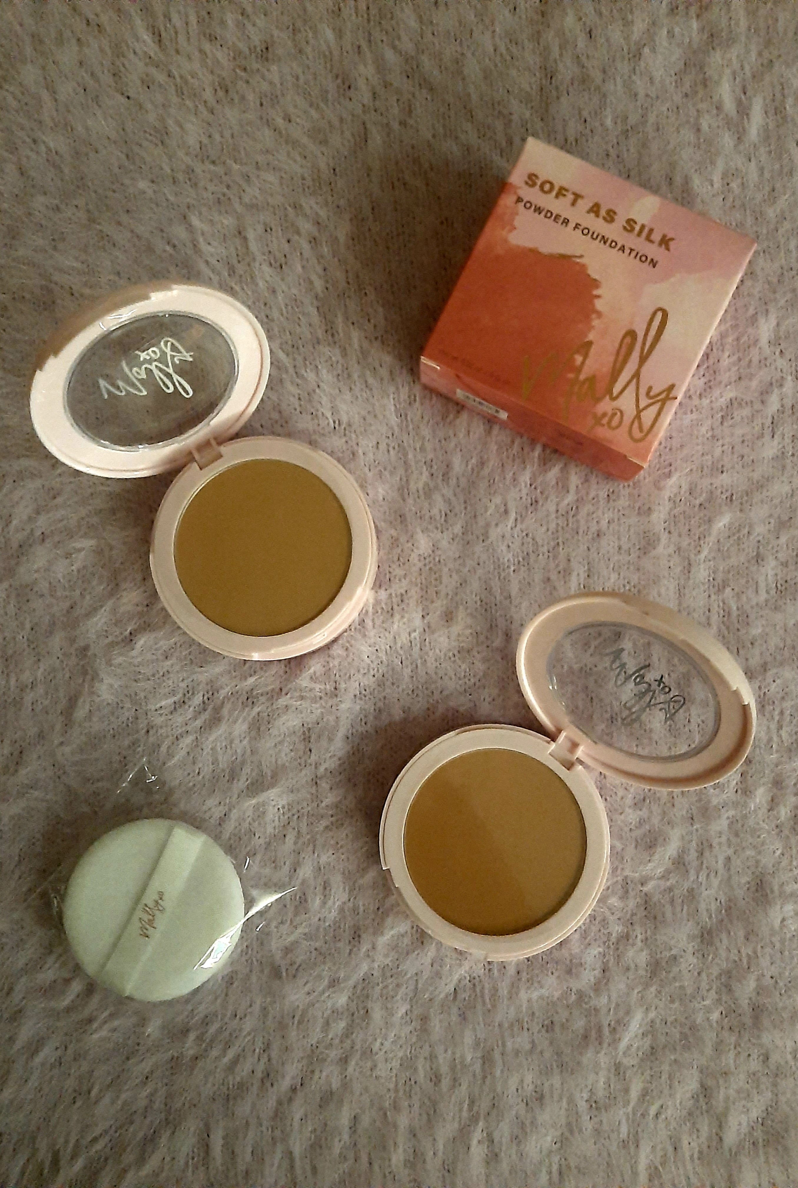 mally beauty soft as silk powder foundation