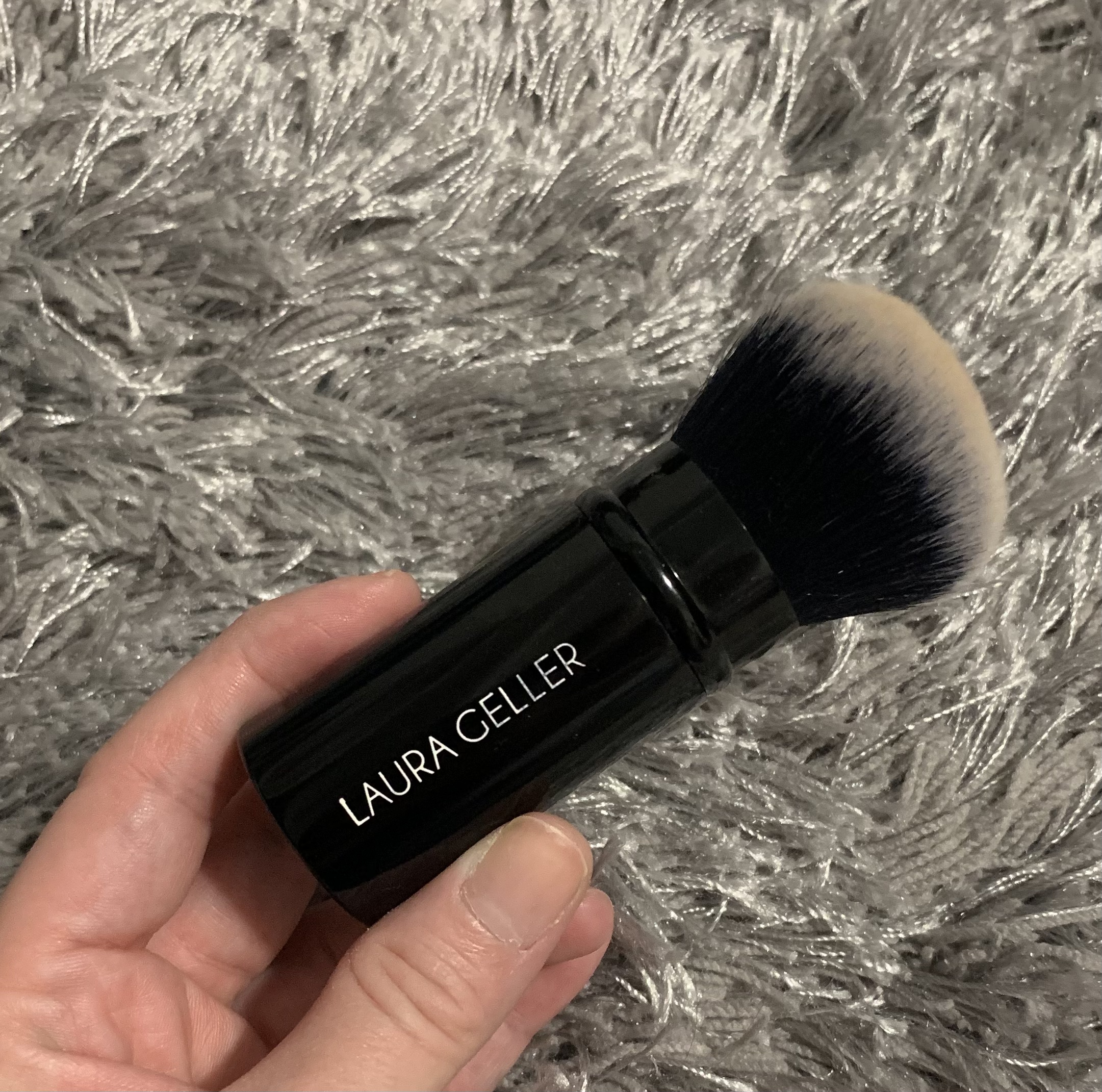 Laura Geller Retractable Angled Kabuki Brush