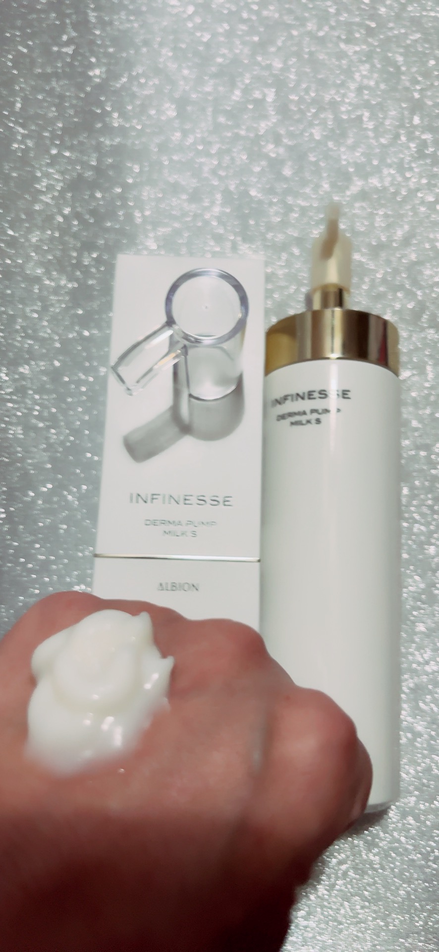 INFINESSE Derma Pump Milk