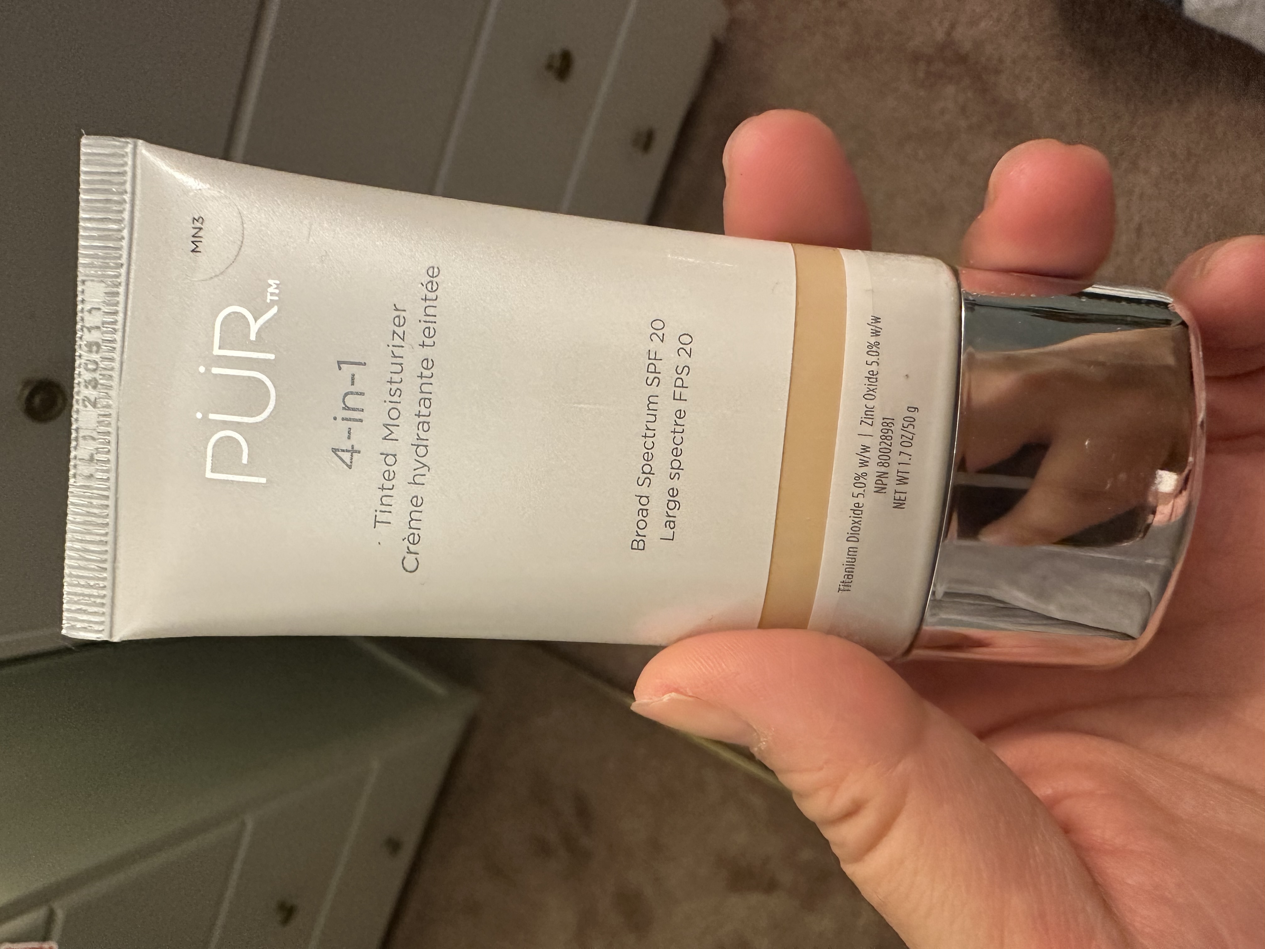 Pur 4 in 1 tinted deals moisturizer